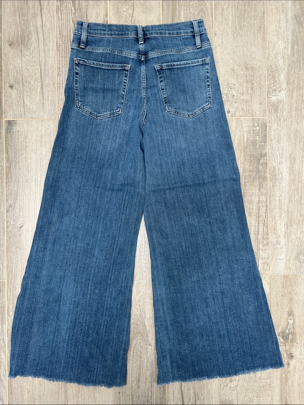 Frame Denim - Picture 9 of 9